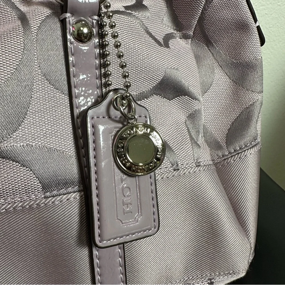 Coach Lilac Signature Print Bag NWT - Picture 2 of 7